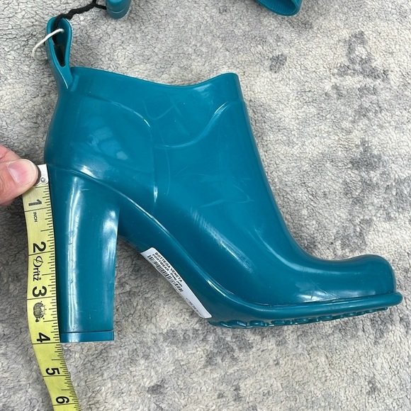 Bottega Veneta Shine Heeled Ankle Boots Rubber Rain Deep Teal Jade Sz 36 - Picture 15 of 16